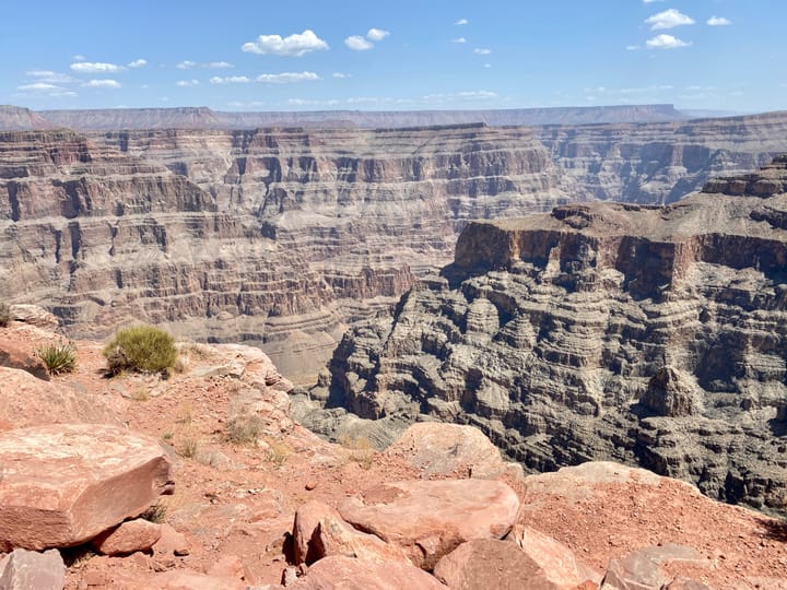 Travel Stories: Hidden Gems in Las Vegas and the Grand Canyon Skywalk